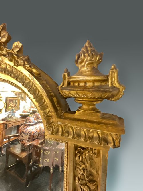 A LARGE ANTIQUE FRENCH DECORATIVE GILT MIRROR CIRCA 1870 - ADDITIONAL PHOTO 4
