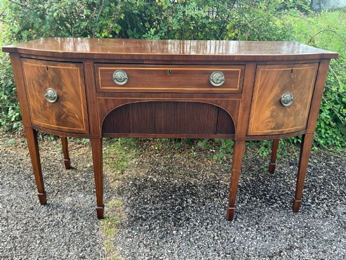 A Georgian Inlaid Mahogany Sideboard. C.1800.
