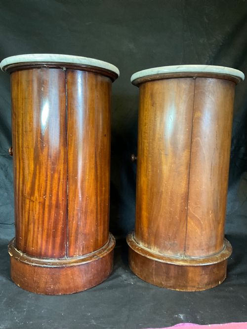 A CLOSELY MATCHED PAIR OF VICTORIAN CYLINDRICAL ENGLISH MAHOGANY BEDSIDE CABINETS C1860 - ADDITIONAL PHOTO 5