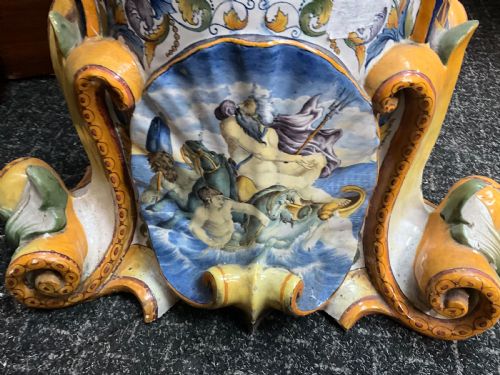 AN IMPRESSIVELY LARGE ITALIAN MAJOLICA VASE ON PEDESTAL - ADDITIONAL PHOTO 12