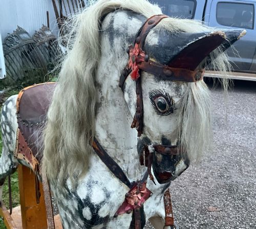 A SPLENDID ANTIQUE WOODEN ROCKING HORSE CIRCA 1900 - ADDITIONAL PHOTO 7