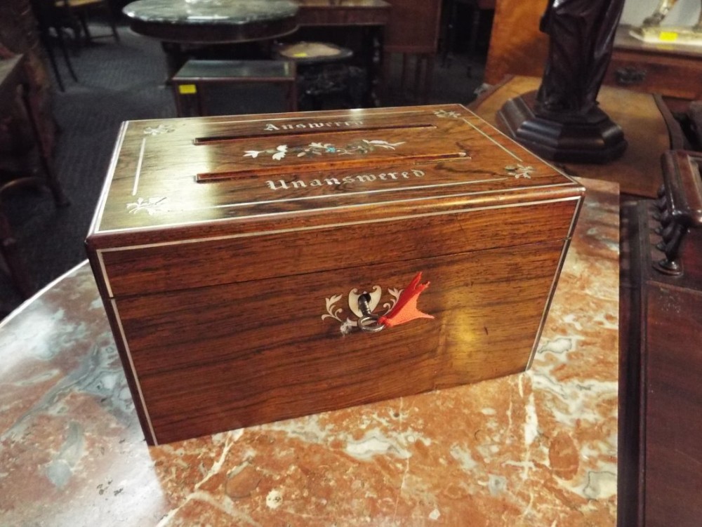 Inlaid box