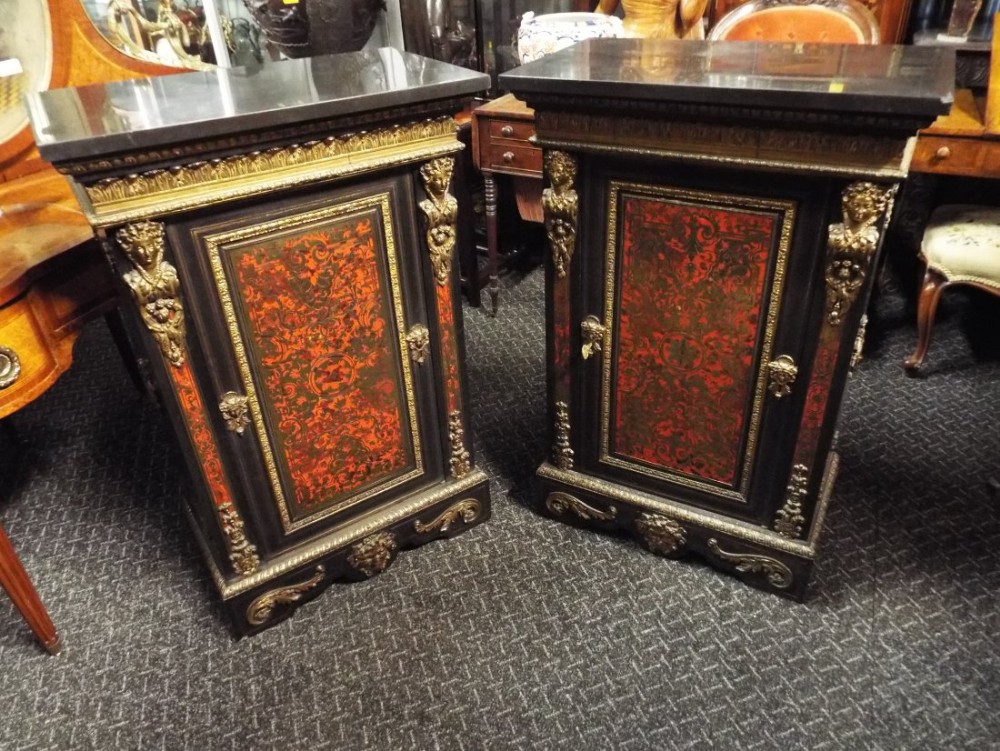 Pier Cabinets