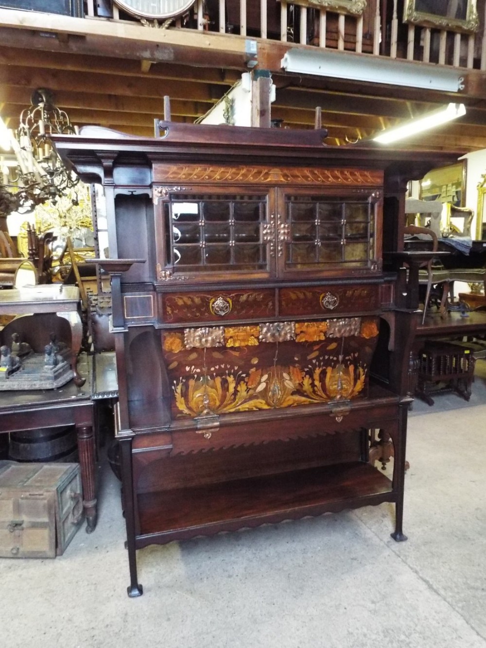 Art  Nouvaeu cabinet