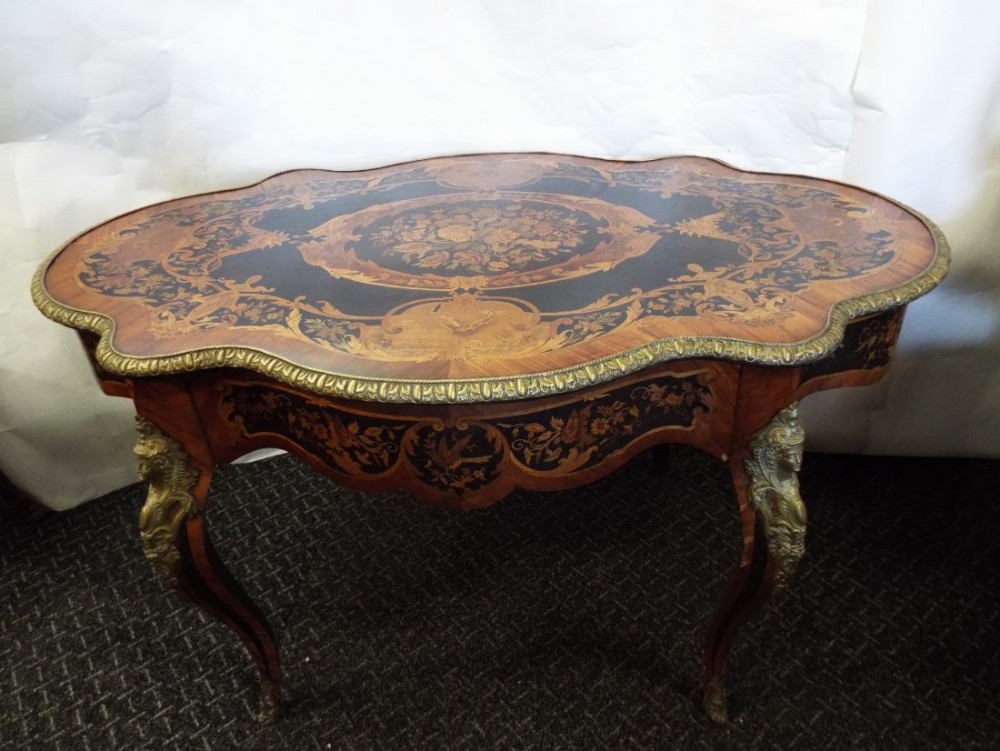 Centre table