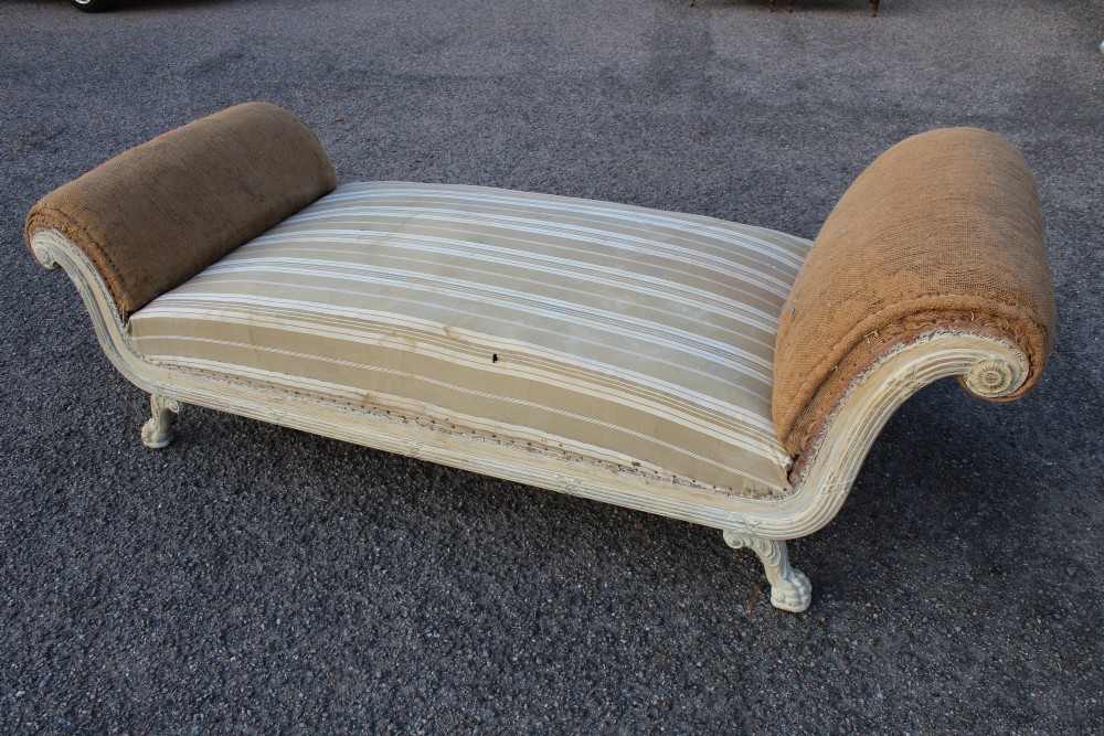 Day bed