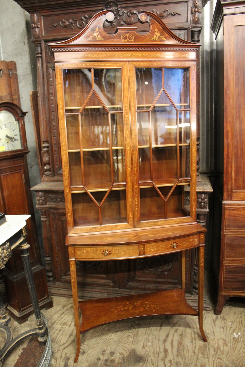 Inlaid cabinet