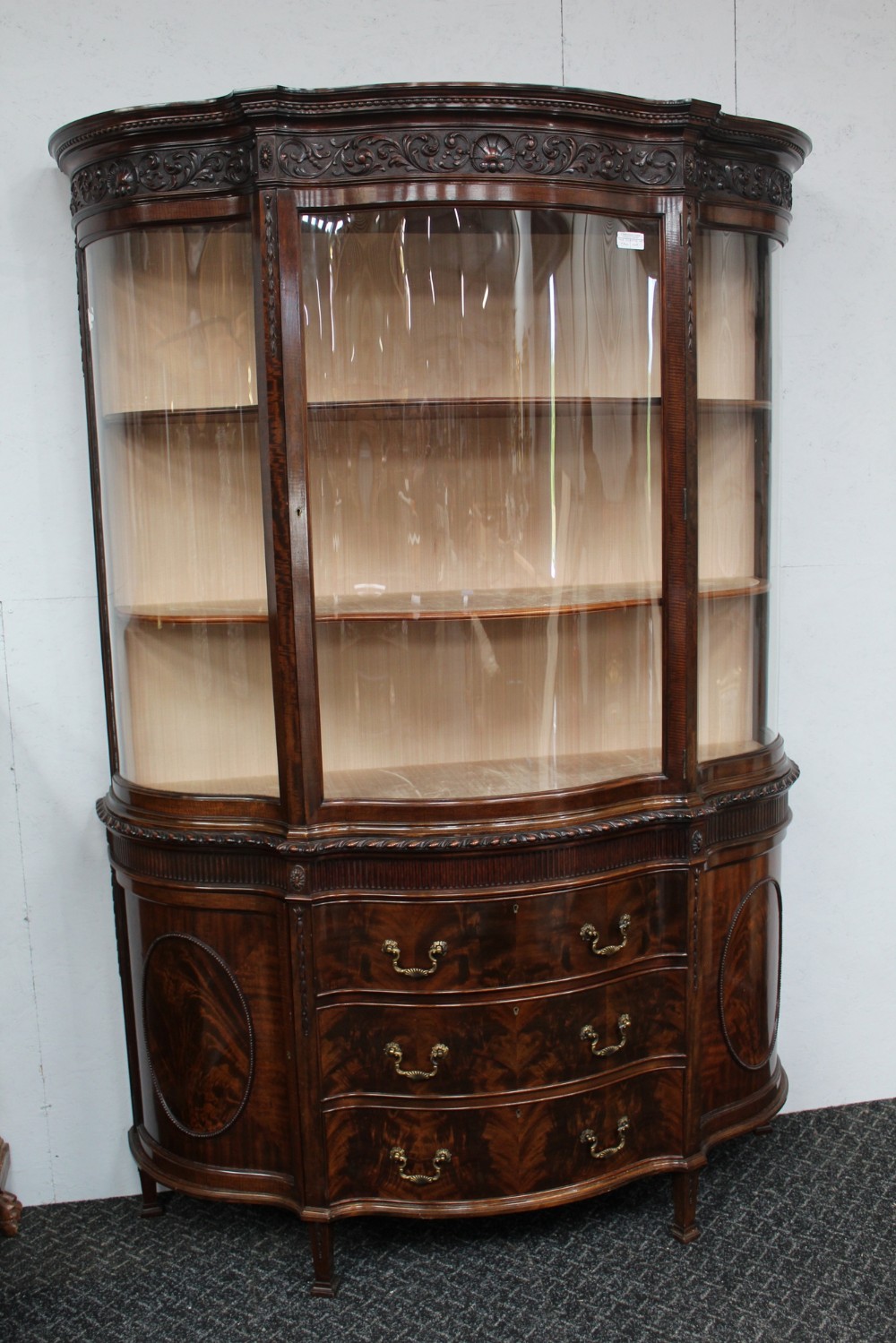Display cabinet