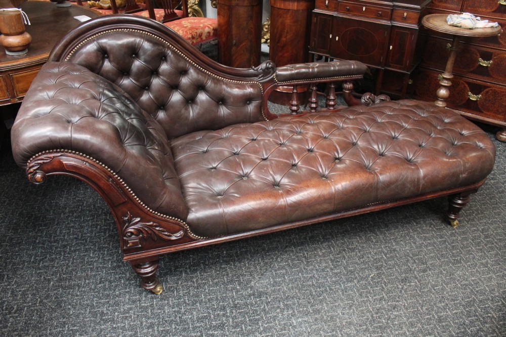 Chaise lounge