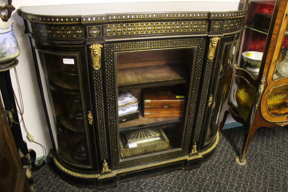 Credenza