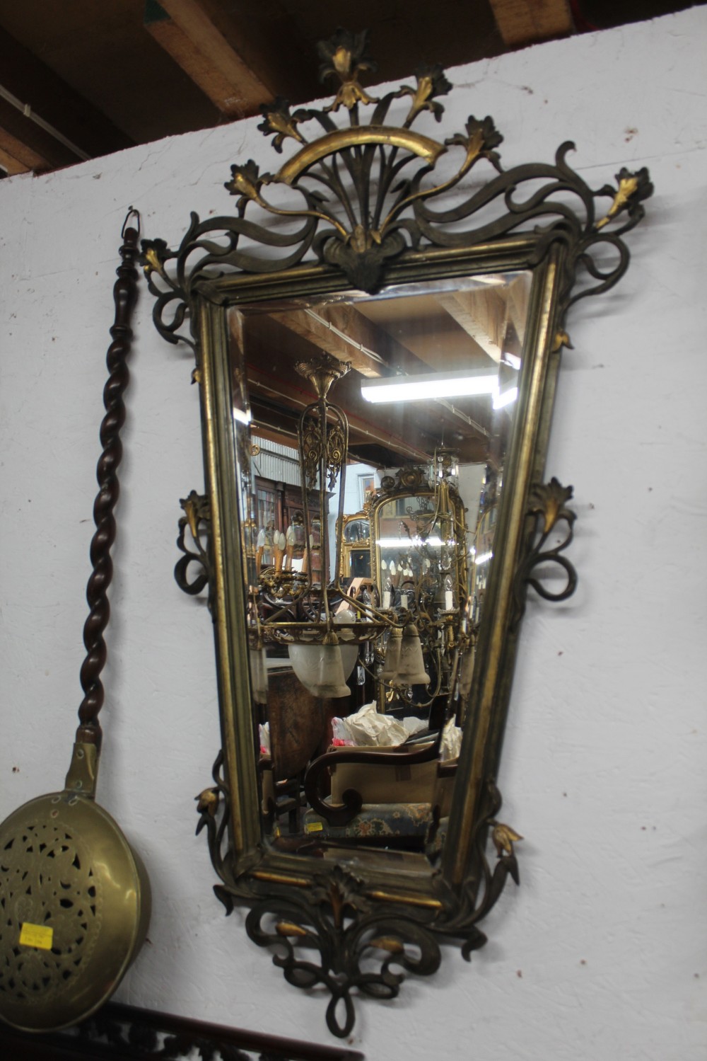 Beveled mirror