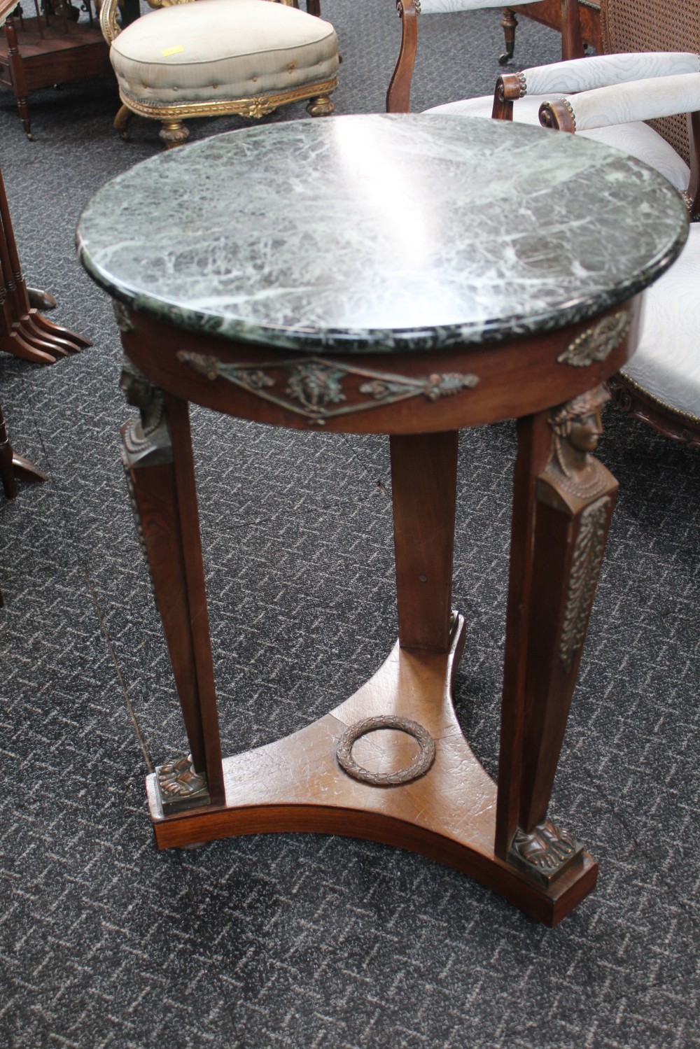 Occasional table
