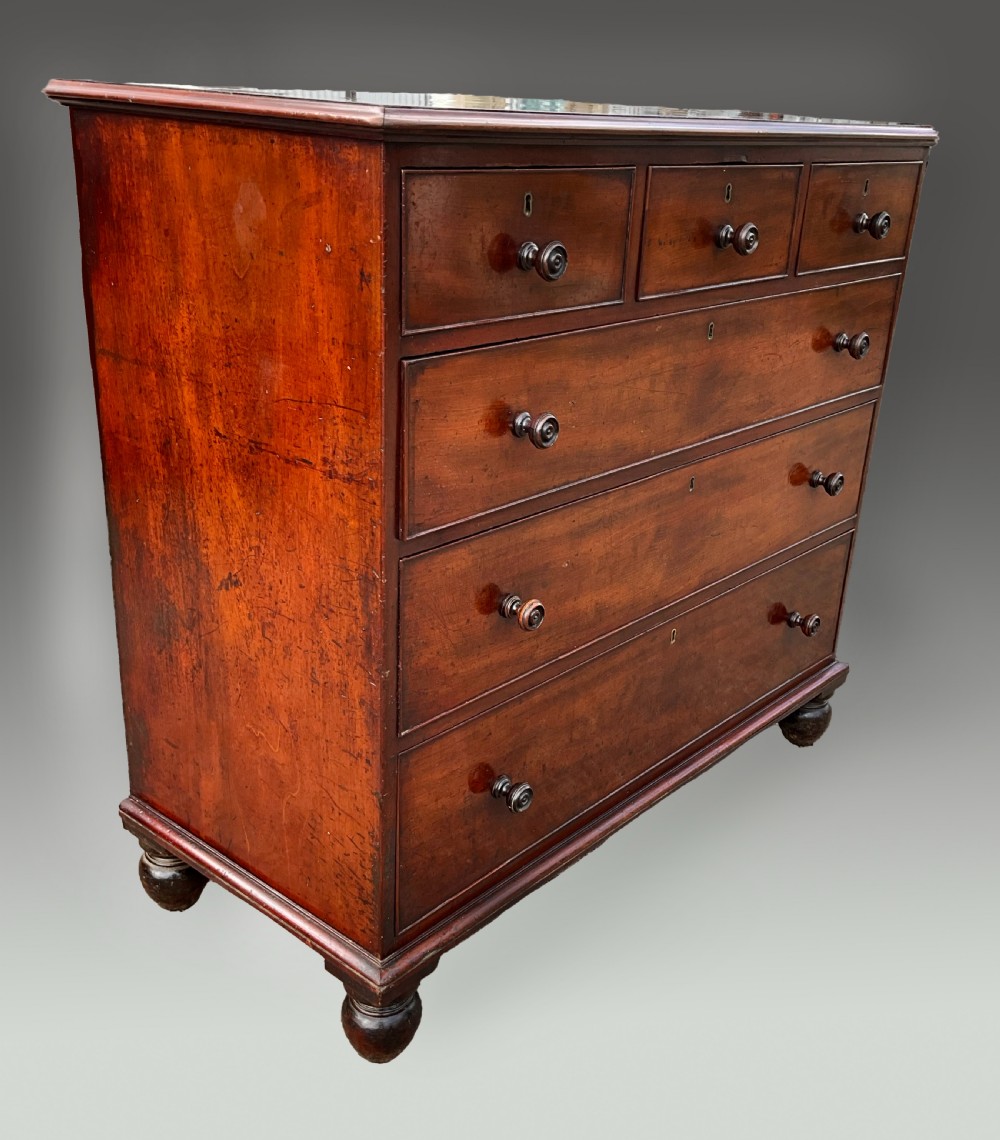 A top quality Victorian chest of Drawers by Gillow.  View II