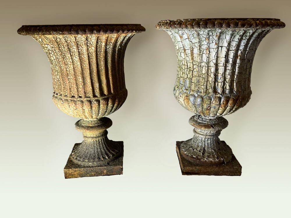 An extremely attractive pair of heavy cast iron garden urns. View VIII