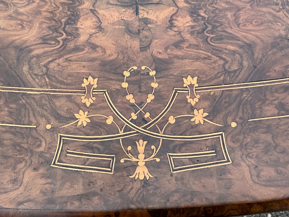 A burr walnut Sutherland table of the highest quality. View IV