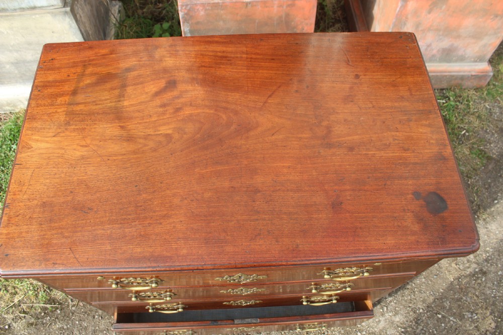 Lovely Quality Georgian chest View IV