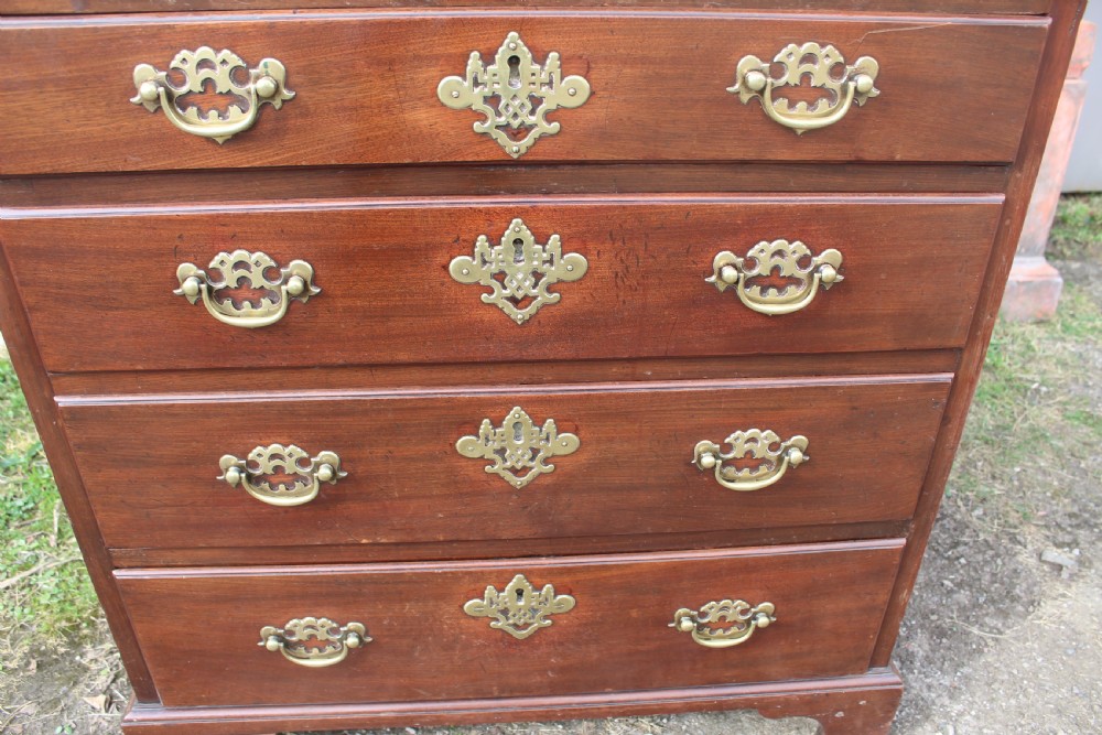Lovely Quality Georgian chest View VII