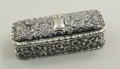 Pretty Silver Embossed Powder Pot. Birmingham 1926