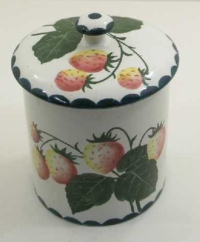 Early Wemyss Ware Strawberries Preserve Pot