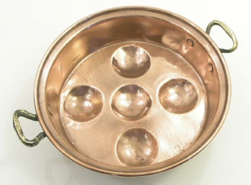 Victorian Copper and Brass Egg Poacher. C. 1880