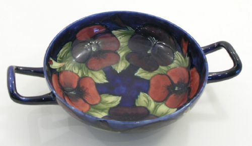Fine & Rare Moorcroft Pansy Decorated Tazza. C 1930'S