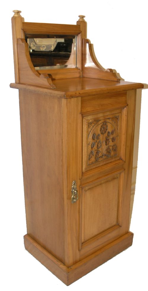 fig 1. GOOD ARTS & CRAFTS BIRCH BEDSIDE CUPBOARD. C. 1920