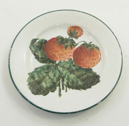 Scottish Wemyss Ware Strawberries 5 1/2" Plate