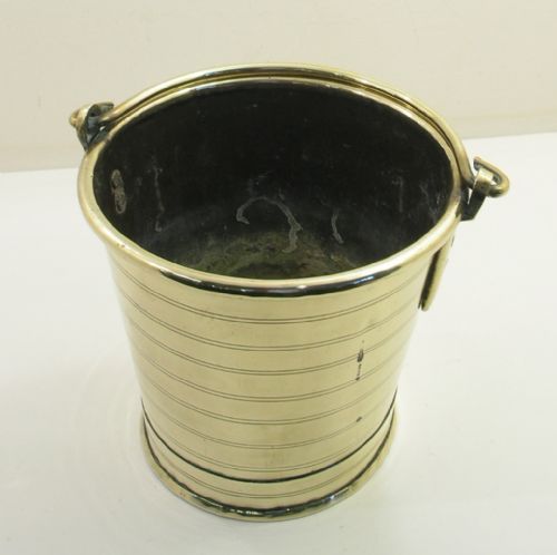 Fine 18th Century Georgian Brass Ice Bucket