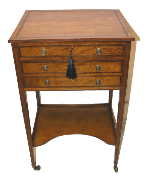 18th Century Sheraton Satinwood Occasional Table
