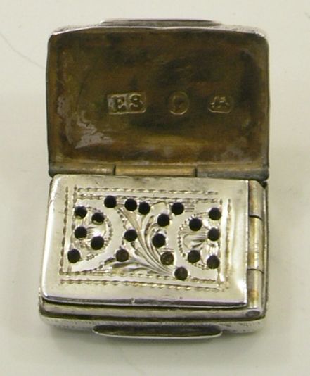 Rare Tiny Victorian Silver Vinaigrette. 1861