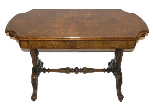 Quality Victorian Burr Walnut Library Table