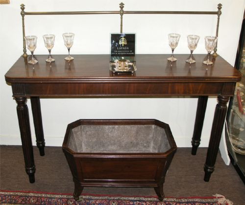 Early 19th Century Gillows Mahogany Serving Table