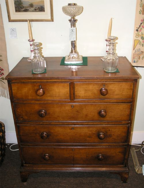 Georgian Elm Chest of Drawers, Gorgeous Patination.