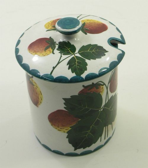 Scottish Wemyss Ware Strawberries Preserve Pot