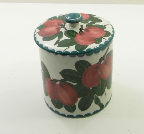 fig 1. SCOTTISH WEMYSS WARE PRESERVE POT & COVER. PLUMS