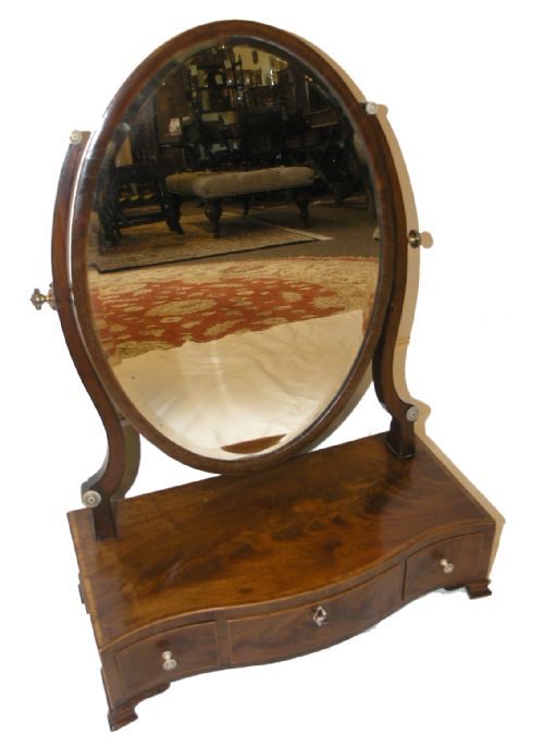 Good George III Mahogany Toilet Mirror