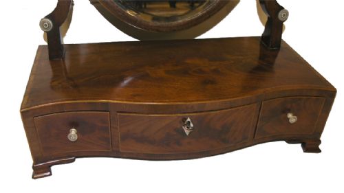 fig 1. GOOD GEORGE III MAHOGANY TOILET MIRROR