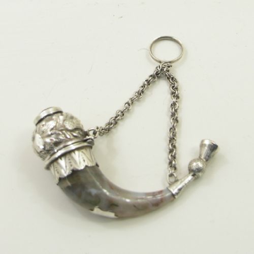 fig 1. EXQUISITE MONTROSE AGATE & SILVER VINAIGRETTE. 1840