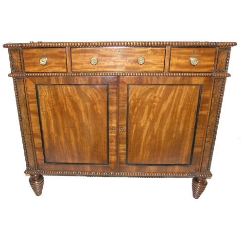 fig 1. SMALL GEORGIAN SCOTTISH MAHOGANY CHIFFONIER. C. 1825