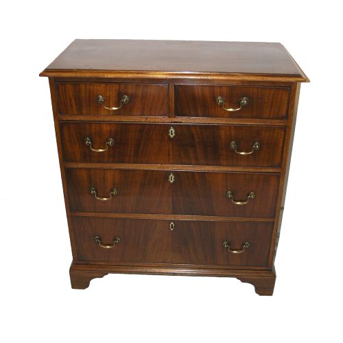 fig 1. GORGEOUS GEORGE III SMALL MAHOGANY CHEST OF DRAWERS