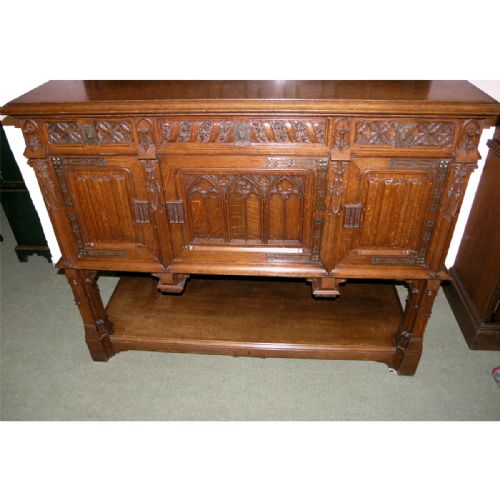 fig 1. SUPERB QUALITY MID 19th CENTURY CARVED GOTHIC OAK BUFFET