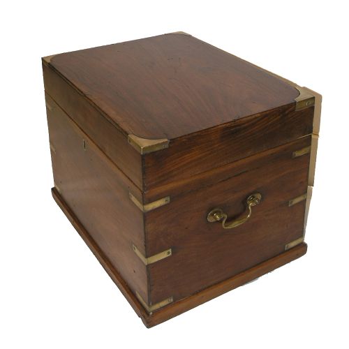 fig 1. GEORGIAN BRASS BOUND TEAK CAMPAIGN BOX. CIRCA; 1800