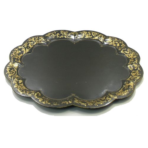 19th Century Scallop Shaped Toleware Tray with Gilt
