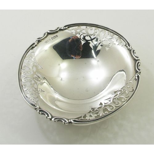 Good Quality Heavy Silver Bonbon Dish. Sheffield 1927