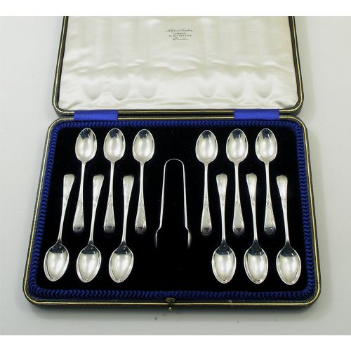 Mint Cased Set of 12 Edwardian Silver Teaspoons