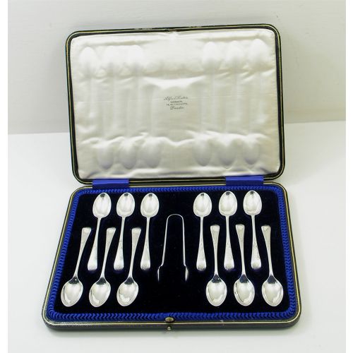 fig 1. MINT CASED SET OF 12 EDWARDIAN SILVER TEASPOONS