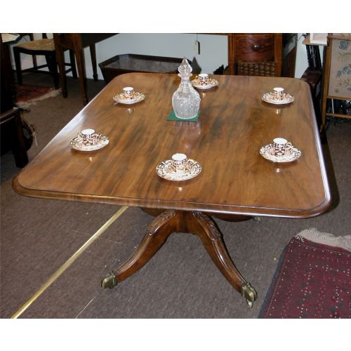 Georgian Scottish Mahogany Breakfast Table