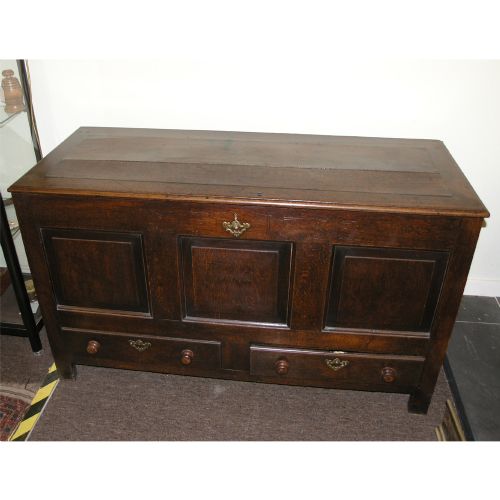 Mid 18th Century Oak 2 Drawer Mule Chest
