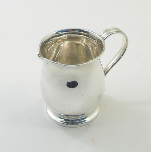 Plain Silver Cream Jug with Nice Shape Handle