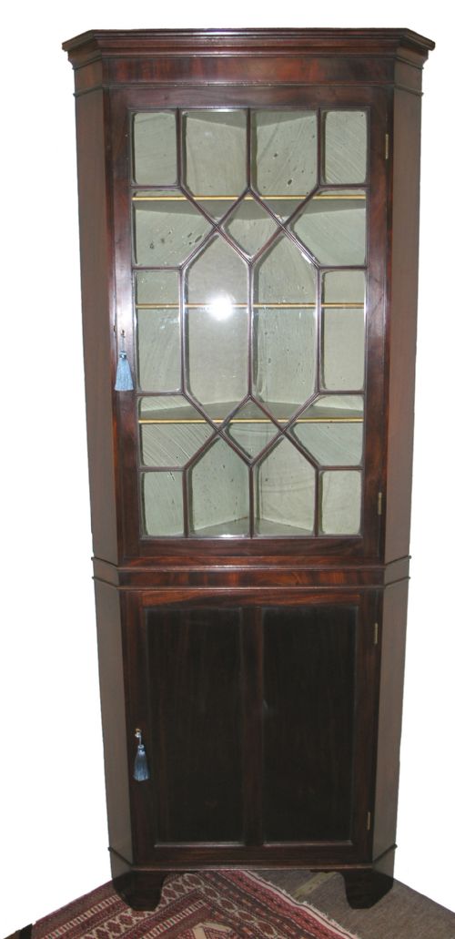 Fine George III Mahogany Double Corner Cupboard